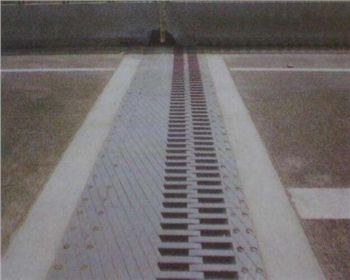 四川桥面伸缩缝有哪些形式？